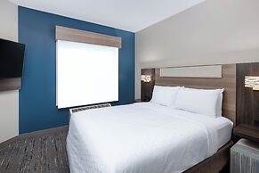 Holiday Inn Express Hotel & Suites Portland-Jantzen Beach by IHG