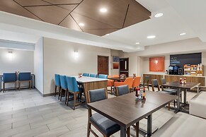 Holiday Inn Express Hotel & Suites Portland-Jantzen Beach by IHG