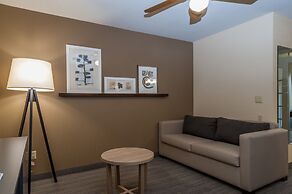 Country Inn & Suites by Radisson, Milwaukee Airport, WI
