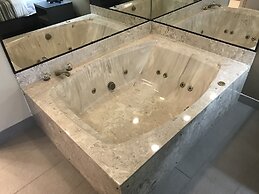 Country Inn & Suites by Radisson, Milwaukee Airport, WI