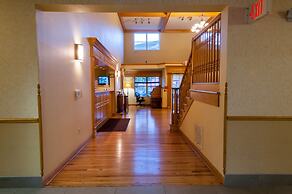 Country Inn & Suites by Radisson, Milwaukee Airport, WI