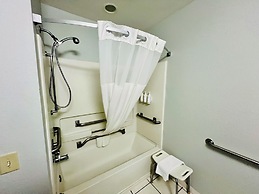 Microtel Inn by Wyndham Georgetown