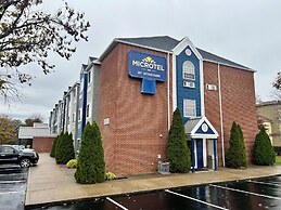 Microtel Inn by Wyndham Georgetown