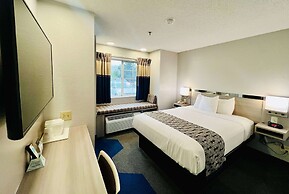 Microtel Inn by Wyndham Georgetown