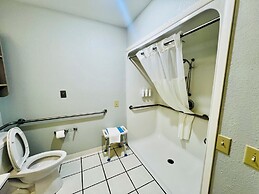 Microtel Inn by Wyndham Georgetown