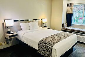 Microtel Inn by Wyndham Georgetown