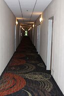 Super 8 by Wyndham Valparaiso