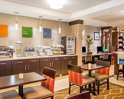 Comfort Suites Columbus West - Hilliard