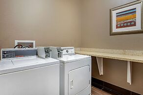 Comfort Suites Columbus West - Hilliard
