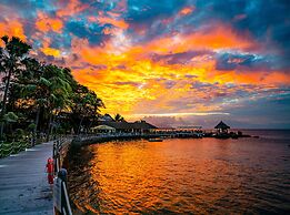 Fisherman’s Cove resort