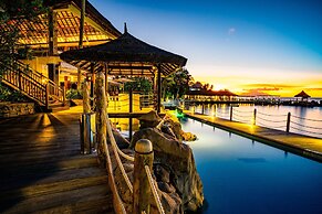 Fisherman’s Cove resort