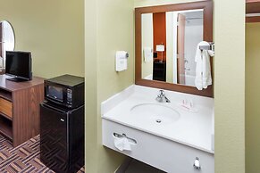 Super 8 by Wyndham Rochester