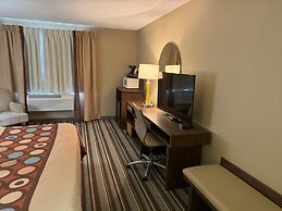 Super 8 by Wyndham Winfield/Quail Ridge Area