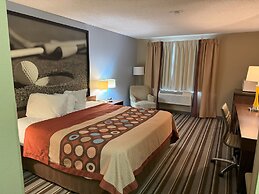 Super 8 by Wyndham Winfield/Quail Ridge Area