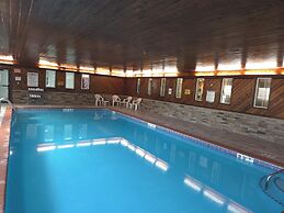 MainStay Suites LeClaire - Quad Cities