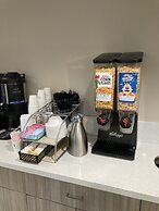 Days Inn by Wyndham Yosemite Area