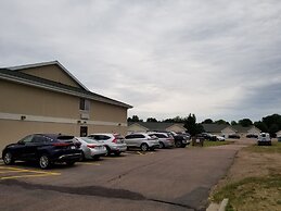 Bilmar Inn & Suites Dell Rapids