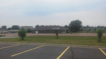 Bilmar Inn & Suites Dell Rapids