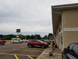 Bilmar Inn & Suites Dell Rapids
