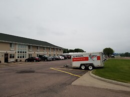 Bilmar Inn & Suites Dell Rapids