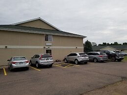 Bilmar Inn & Suites Dell Rapids