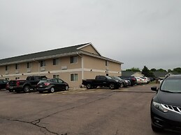 Bilmar Inn & Suites Dell Rapids