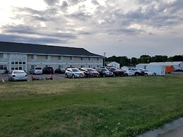 Bilmar Inn & Suites Dell Rapids