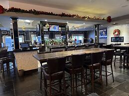 Super 8 by Wyndham Dawson Creek