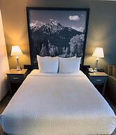 Super 8 by Wyndham Dawson Creek