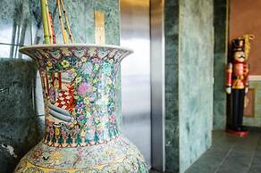 Peterborough Inn & Suites Hotel