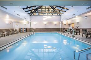 Hilton Indianapolis Hotel & Suites