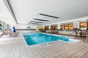 Comfort Inn & Suites Mishawaka - South Bend