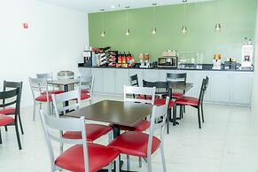 Americas Best Value Inn Donaldsonville