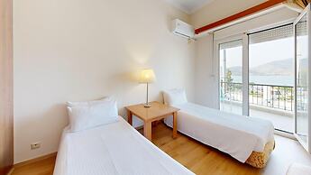 Lucy Hotel