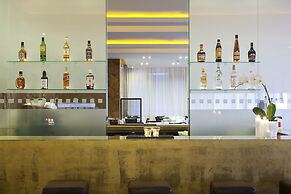 Lucy Hotel