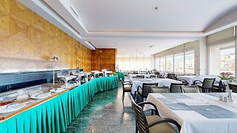 Lucy Hotel