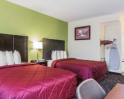 Quality Inn & Suites North Montgomery