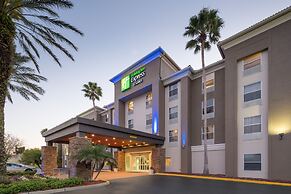 Holiday Inn Express Orlando International Airport, an IHG Hotel