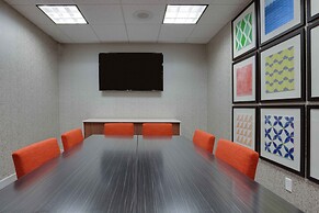 Holiday Inn Express Orlando International Airport by IHG