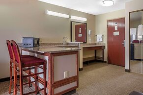 Comfort Suites Grandville - Grand Rapids SW