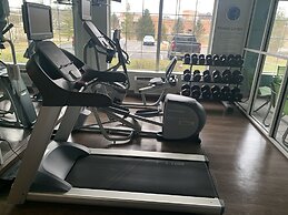 Holiday Inn Express Pittsburgh-Bridgeville by IHG