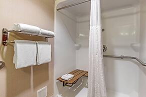 Comfort Suites Downtown Carlisle