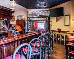 Comfort Suites Downtown Carlisle