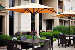 Courtyard Chicago St. Charles