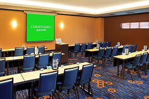 Courtyard by Marriott Cincinnati-Covington