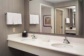 Courtyard by Marriott Cincinnati-Covington