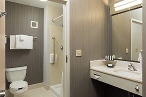 Courtyard by Marriott Kansas City East/Blue Springs