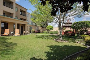 Courtyard by Marriott Monroe Airport