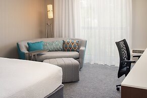 Courtyard by Marriott Seattle Sea-Tac Area