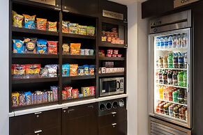 Courtyard by Marriott Salt Lake City Airport